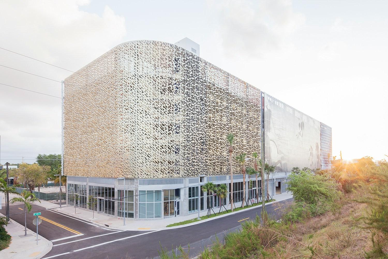City View Garage - image 2
