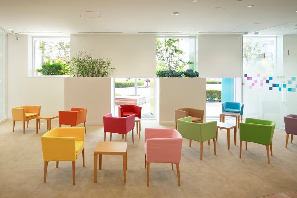 Sugamo Shinkin Bank / Nakaaoki Branch - image 9