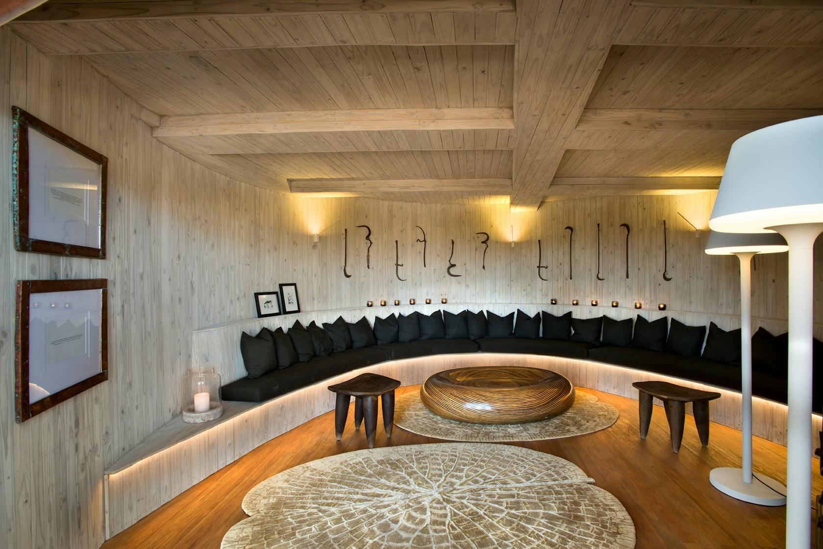 Sandibe Okavango Safari Lodge - image 11