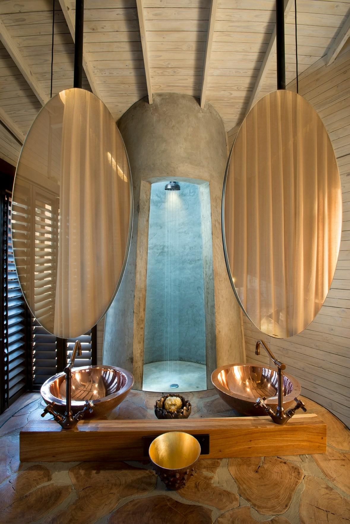 Sandibe Okavango Safari Lodge - image 16