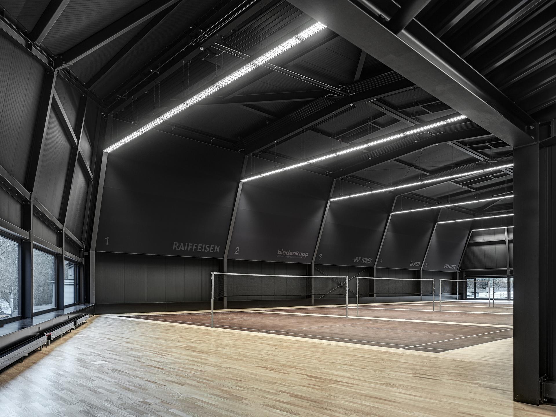 Badminton Hall Langnau - image 8