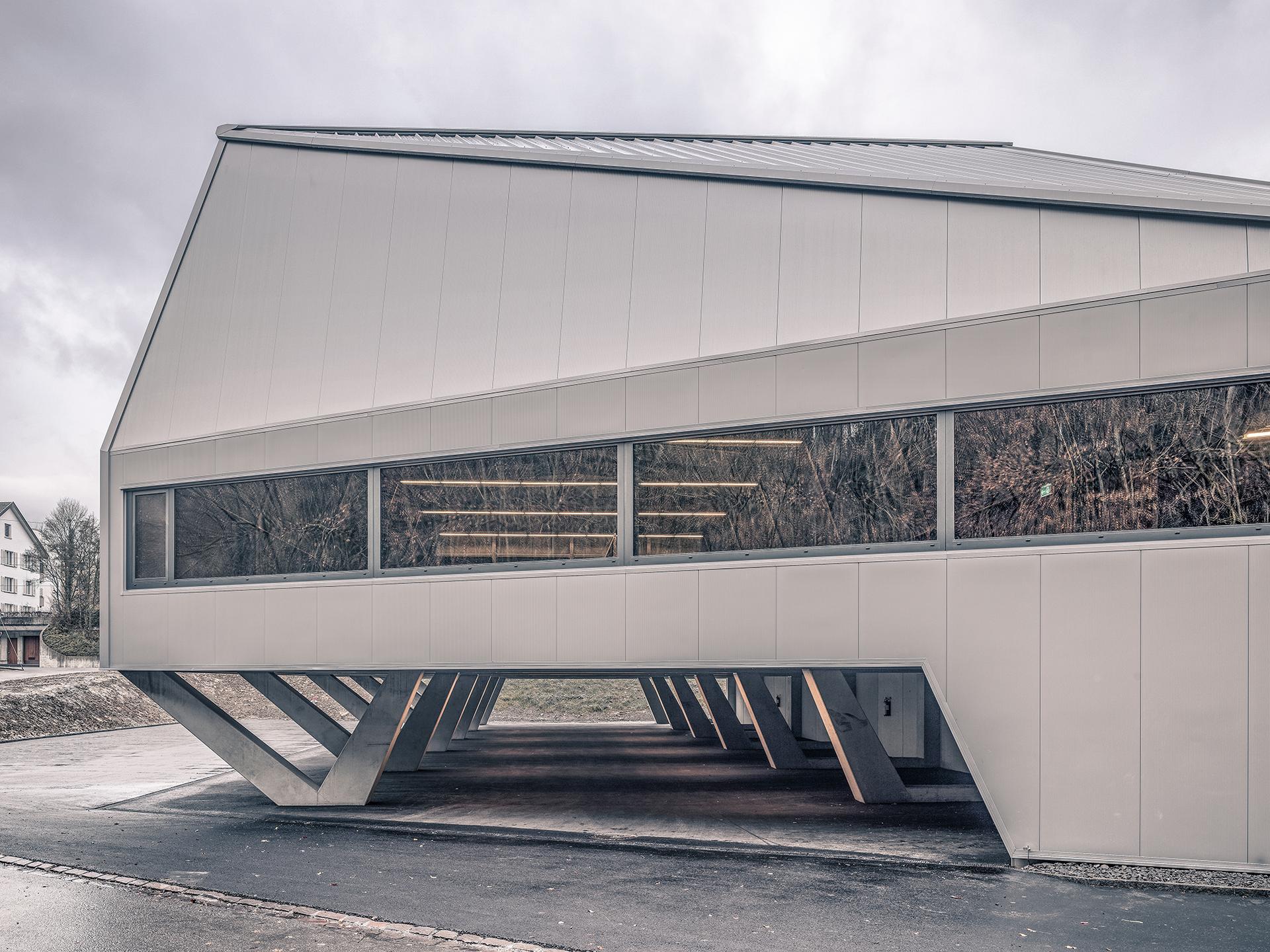 Badminton Hall Langnau - image 4