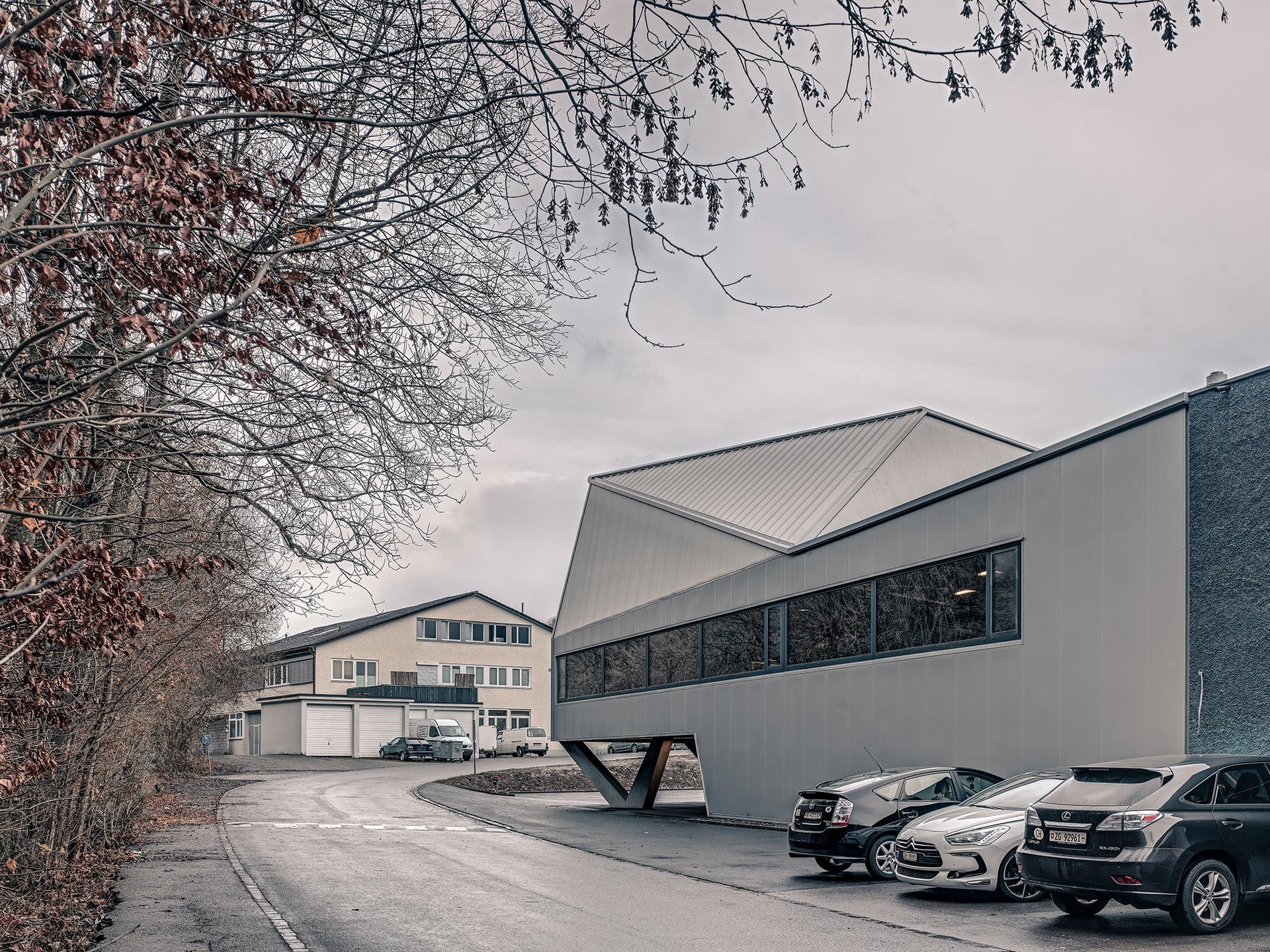 Badminton Hall Langnau - image 5
