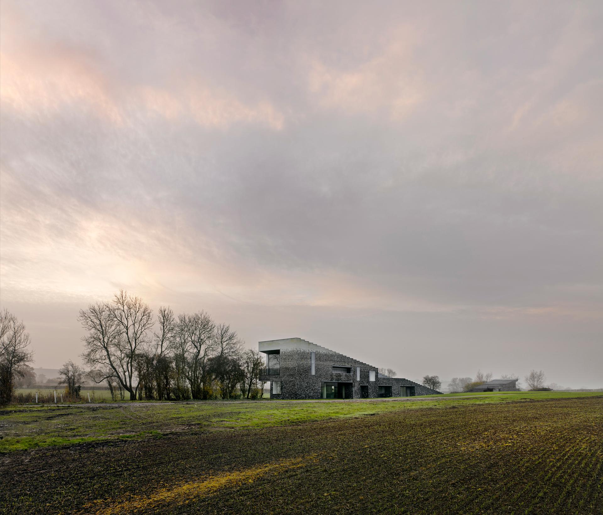 Flint House - image 2