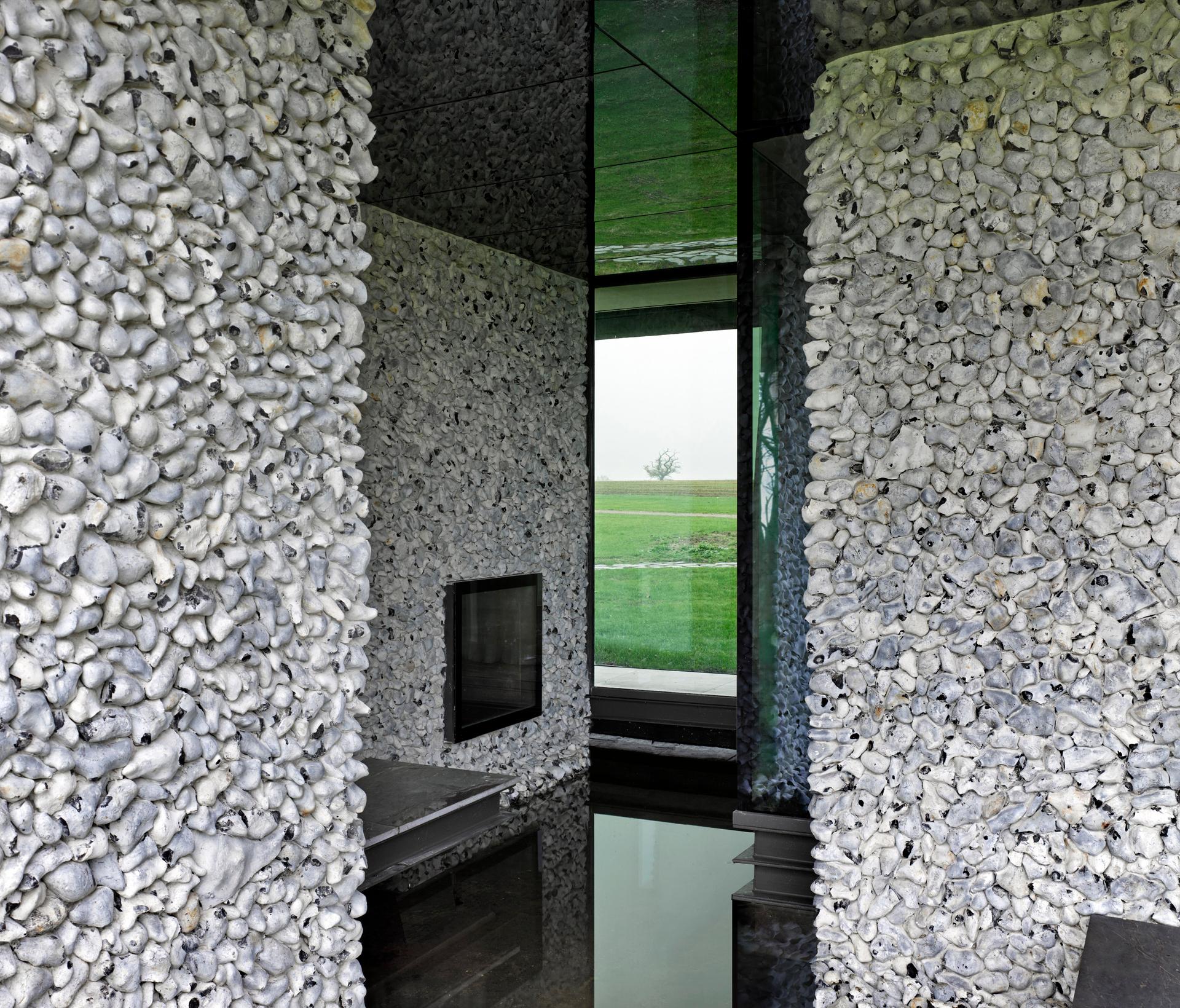 Flint House - image 4