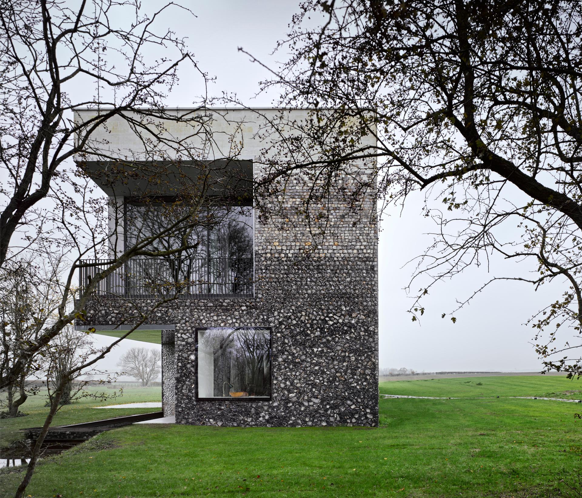 Flint House - image 5