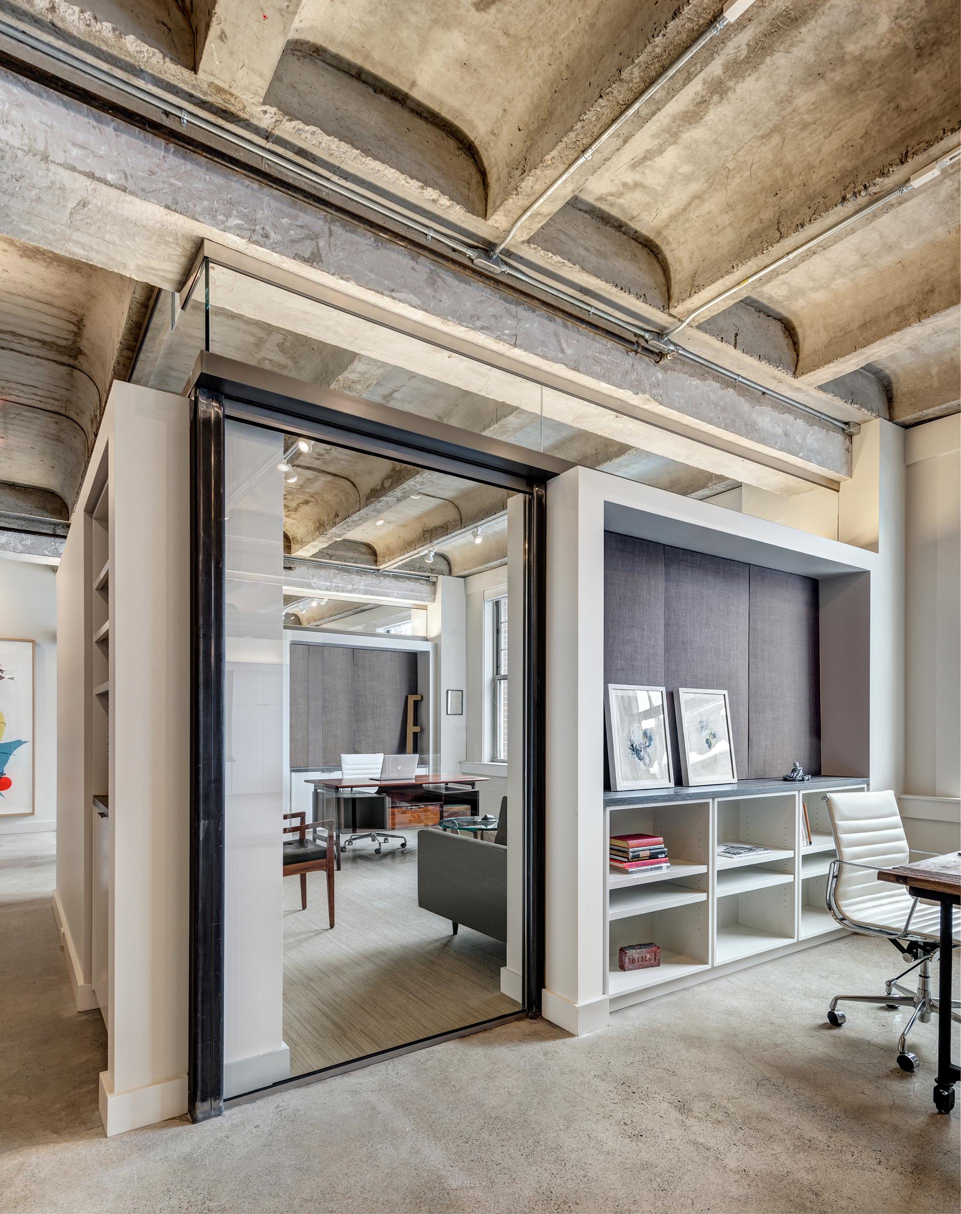 38 Newbury Street - image 4