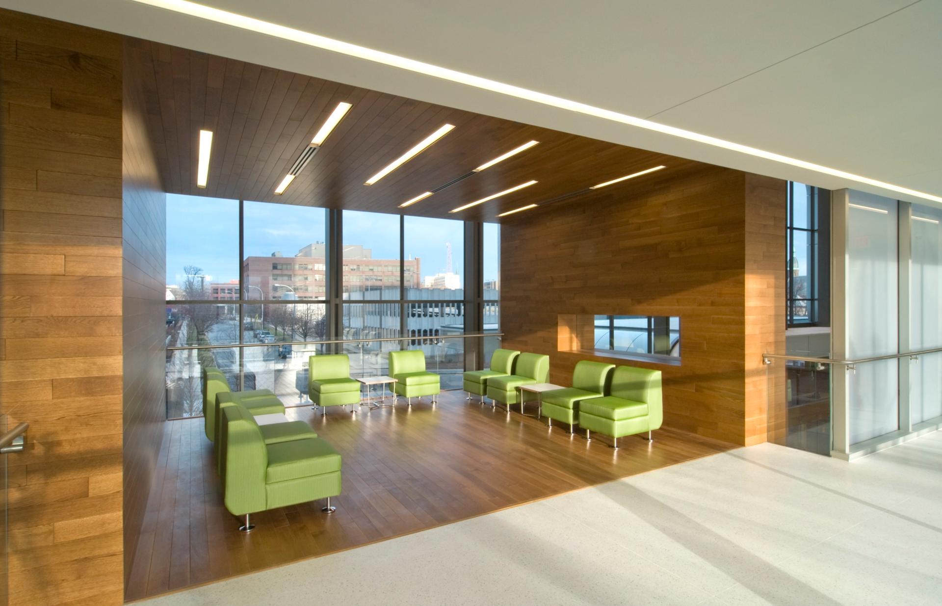 Kaleida Health System Clinical and Medical Research Building (Global Heart and Vascular Institute an - image 6