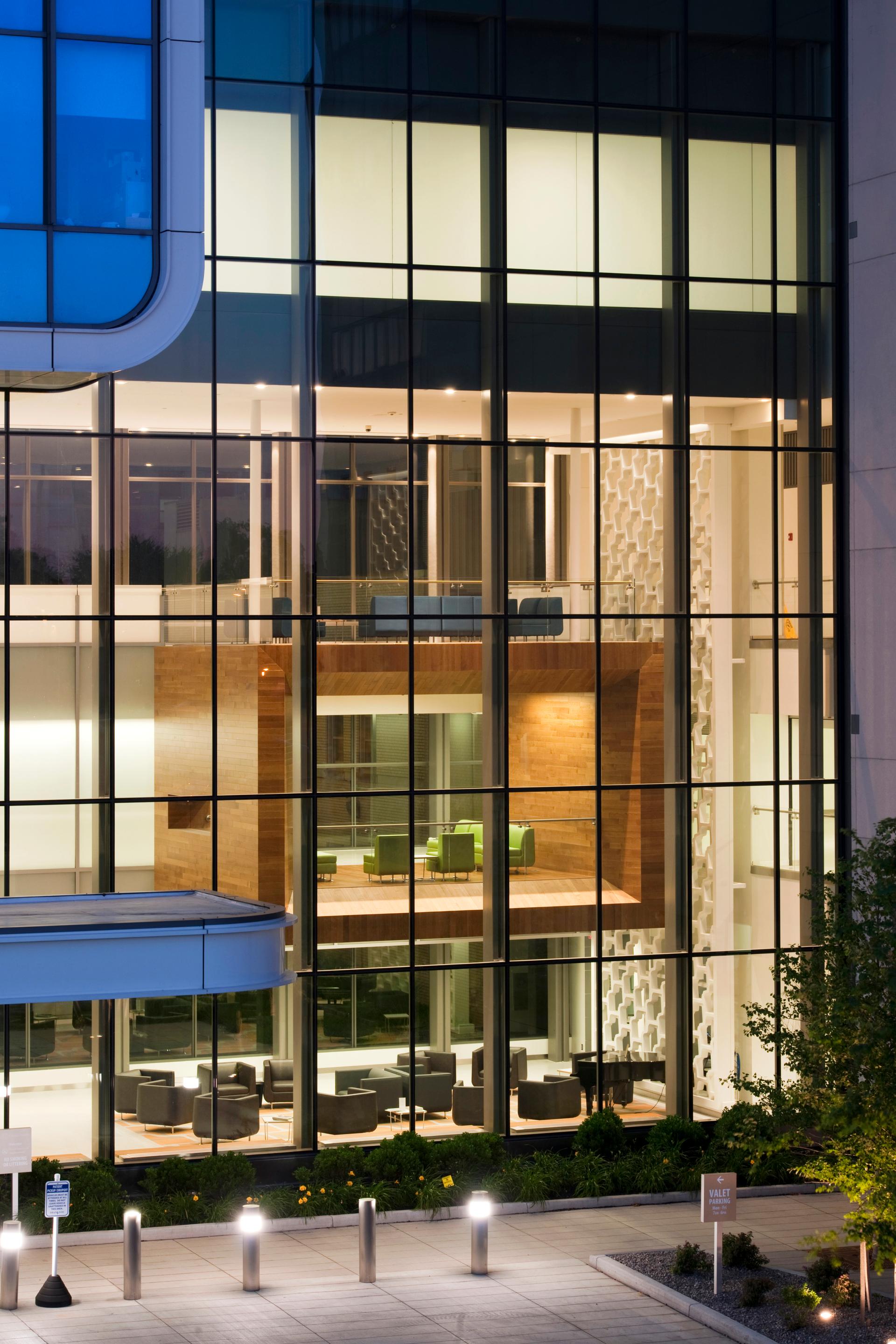 Kaleida Health System Clinical and Medical Research Building (Global Heart and Vascular Institute an - image 4
