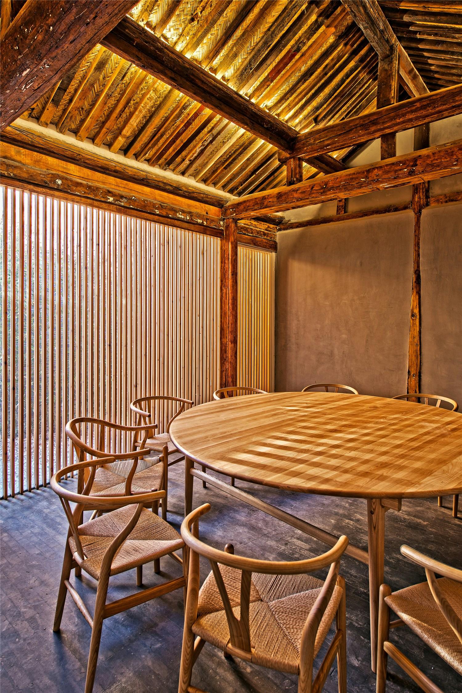 Tea House in Hutong - image 11