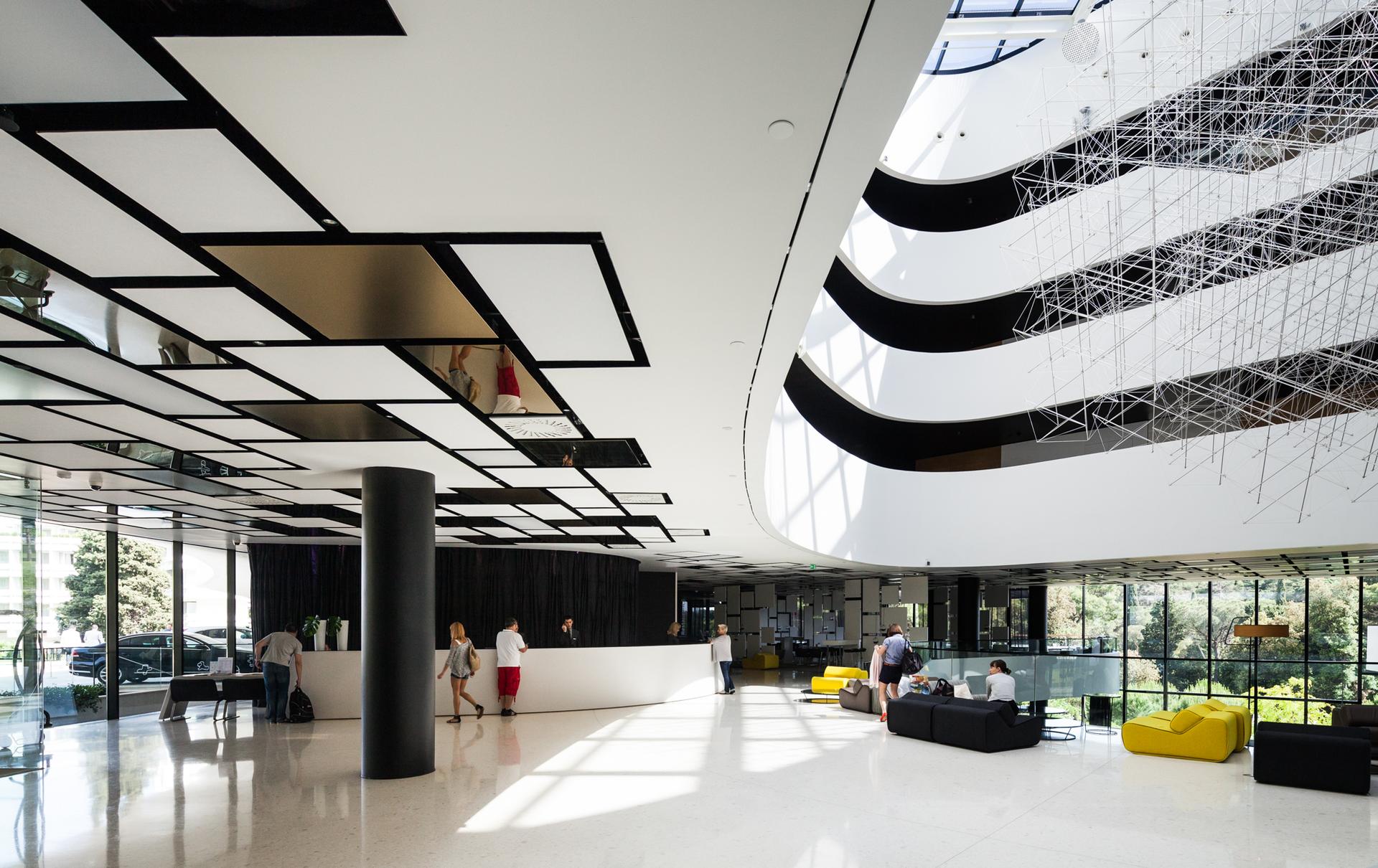 Hotel Lone - image 8