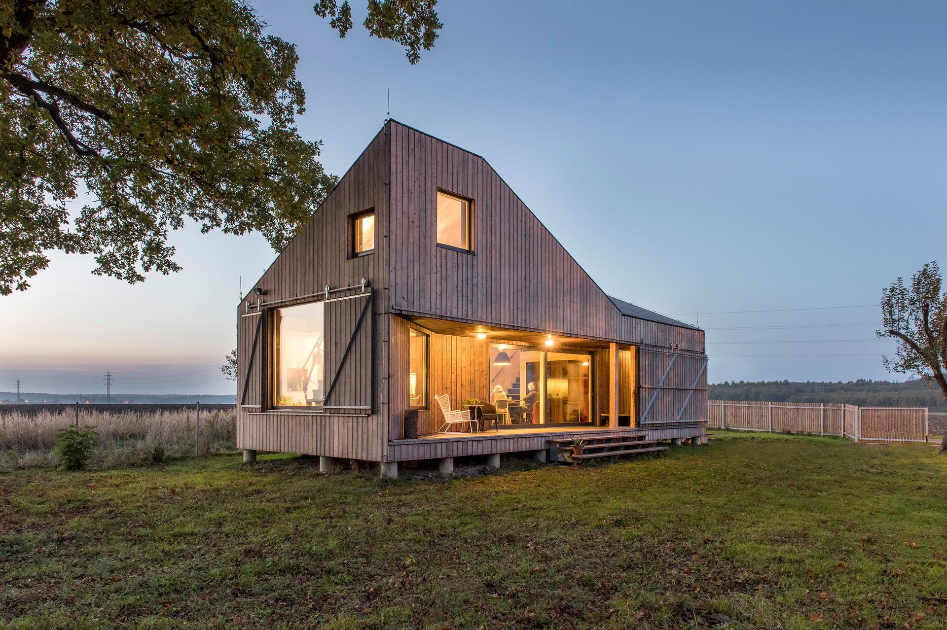 ENERGY EFFICIENT WOODEN HOUSE ZILVAR