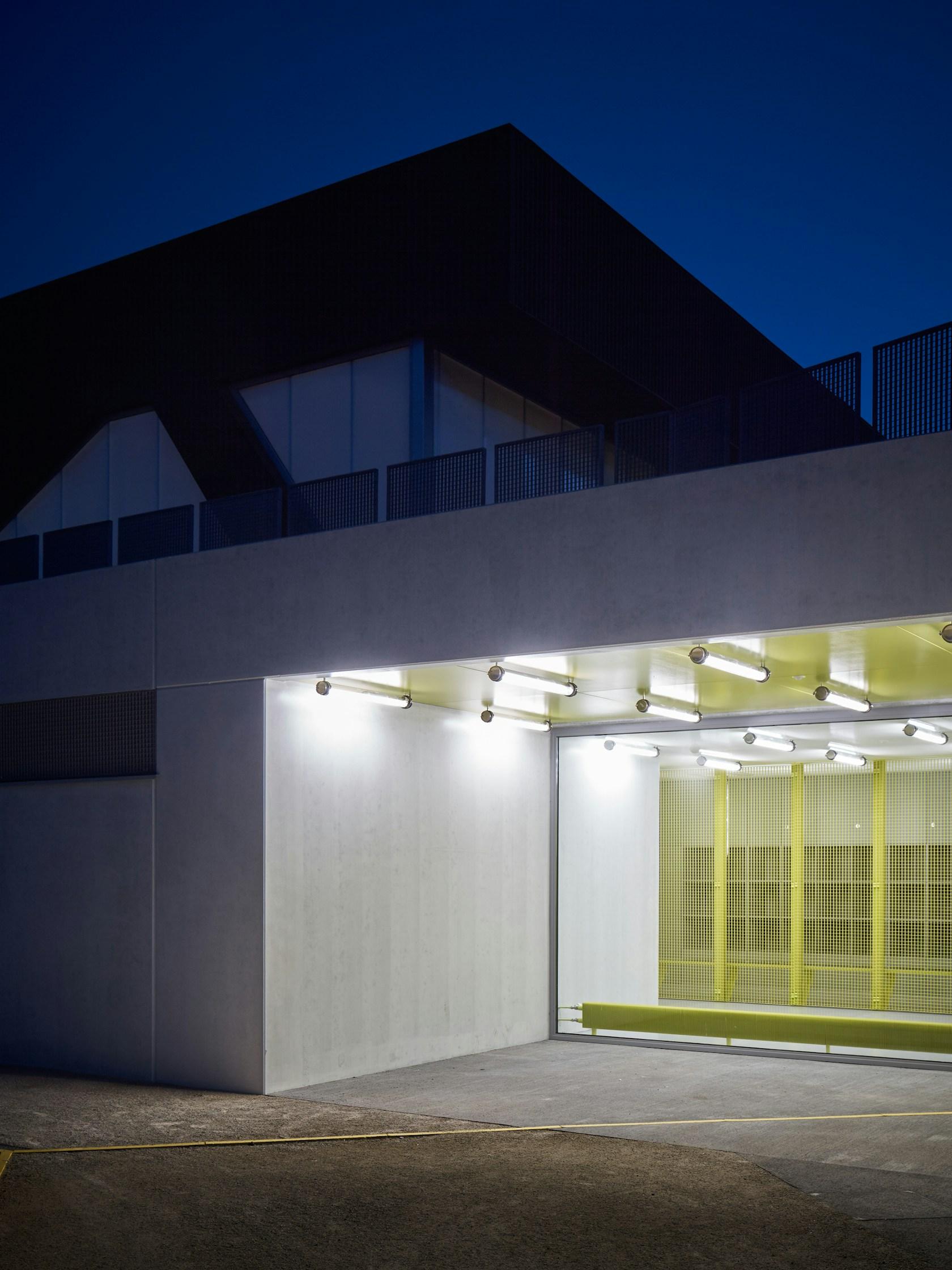 Nathalie Mauclair Gymnasium - image 9