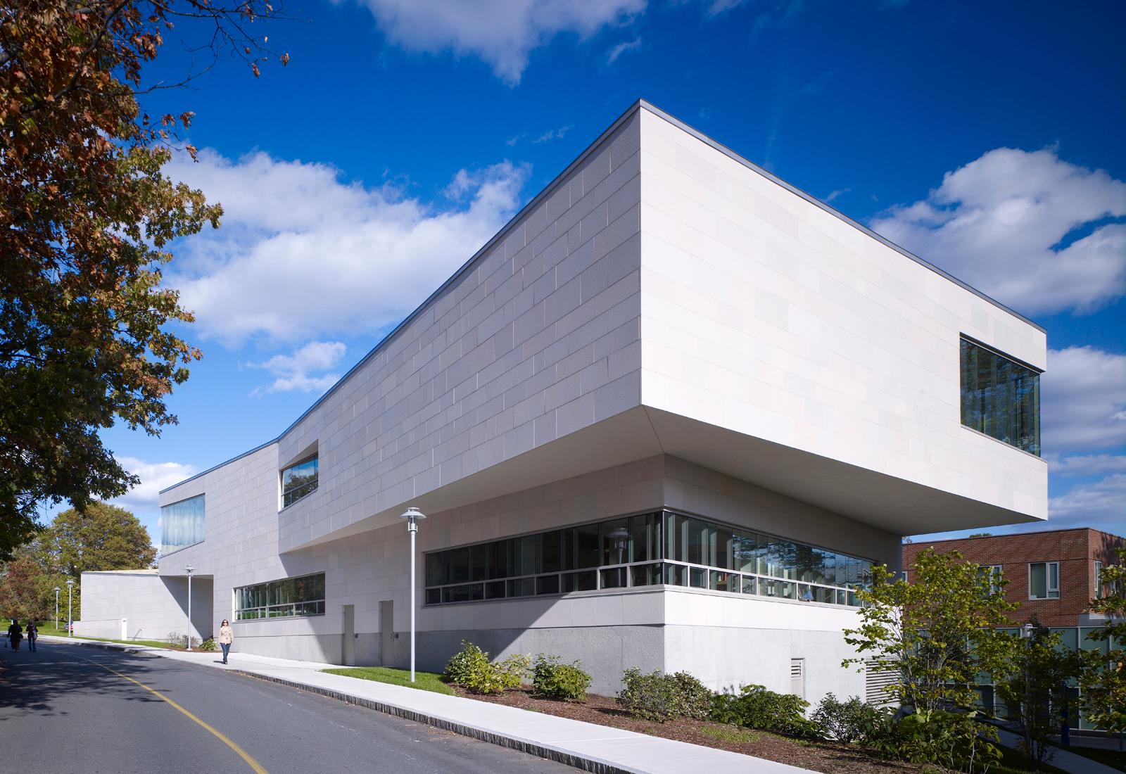 Admissions Center, Brandeis University - image 10