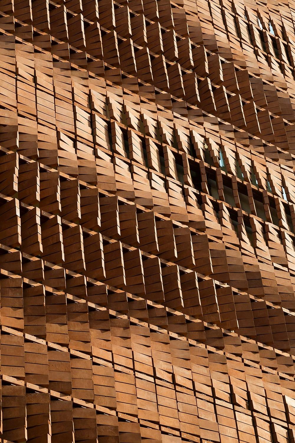 Cloaked in Bricks - image 2