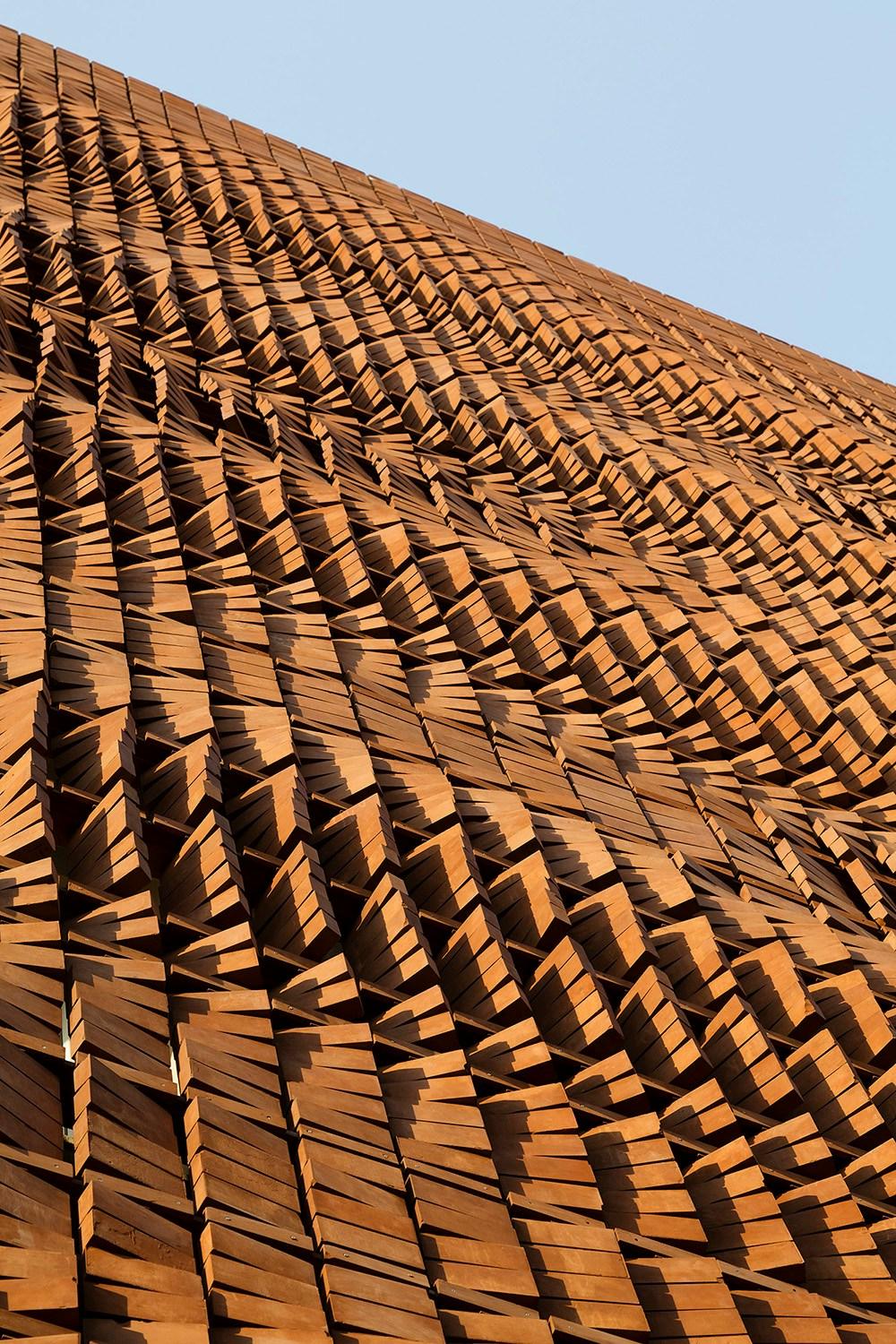 Cloaked in Bricks - image 3