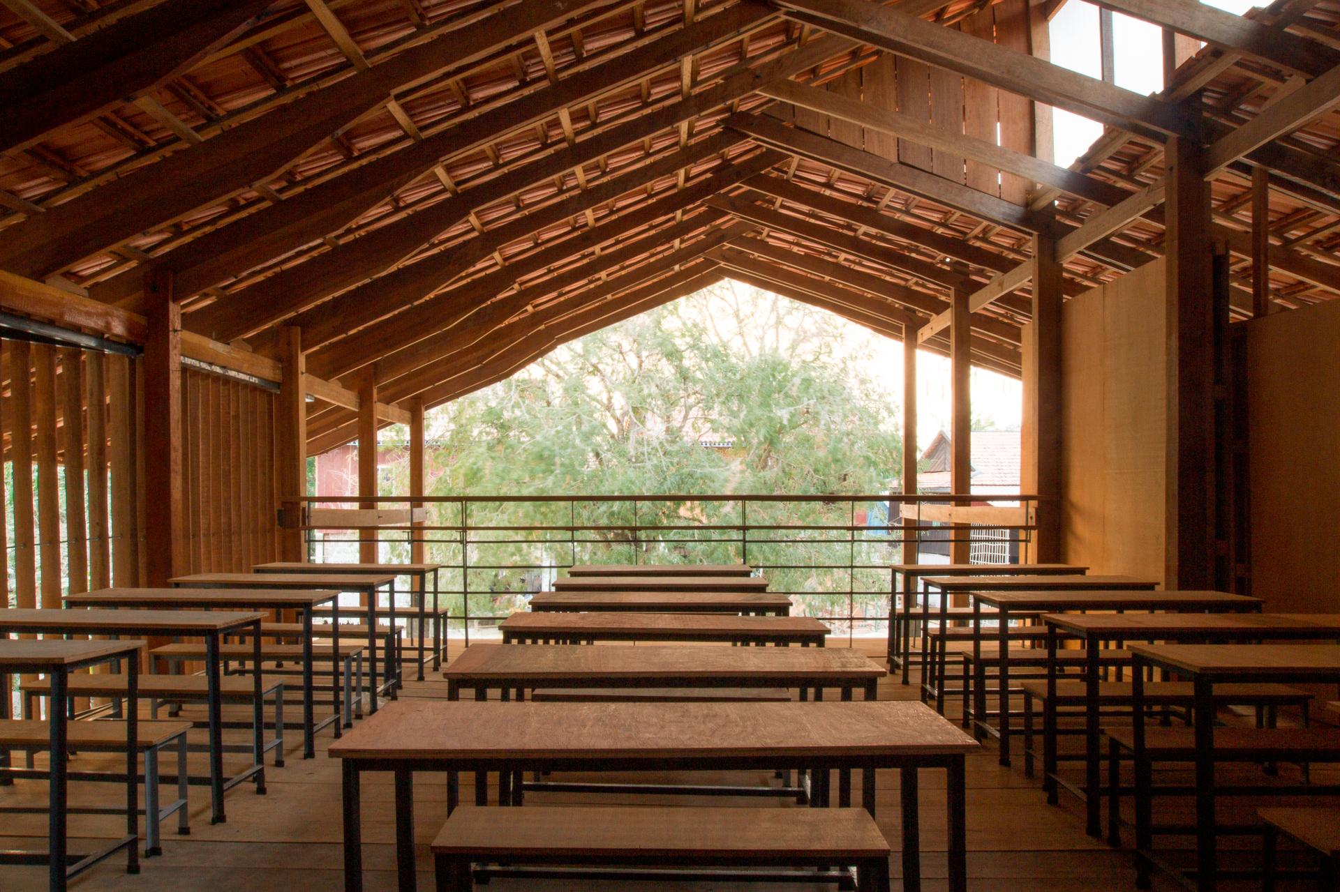 Thnouh School - image 11
