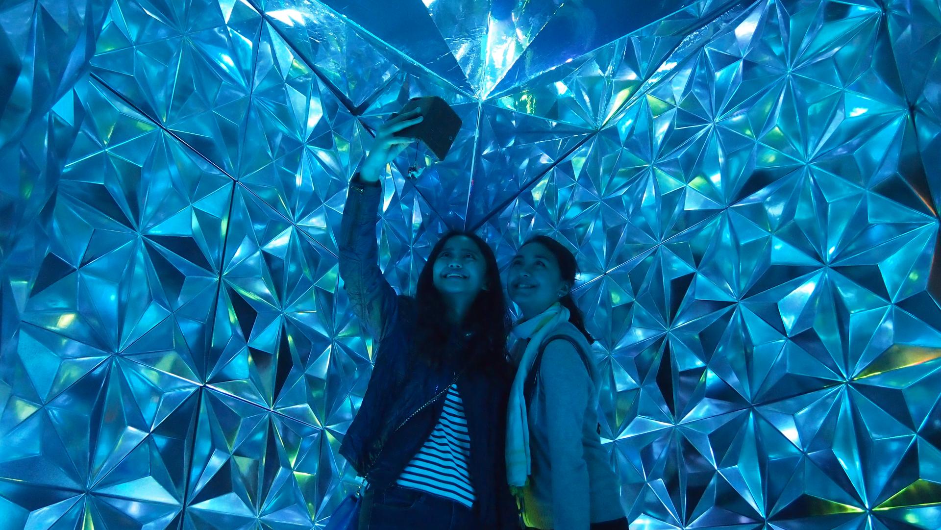 PROJECTIVE DUALISM 2.0 // INTERACTIVE PUBLIC ART - image 10