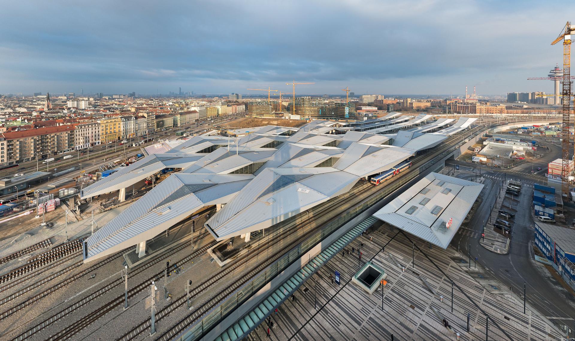 Vienna Central Station - image 3