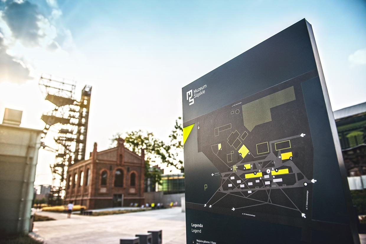 Wayfinding system in Silesian Museum - image 3