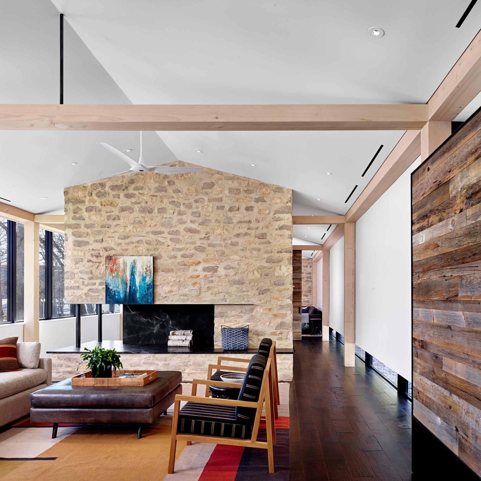 Modern Texas Prefab - image 4