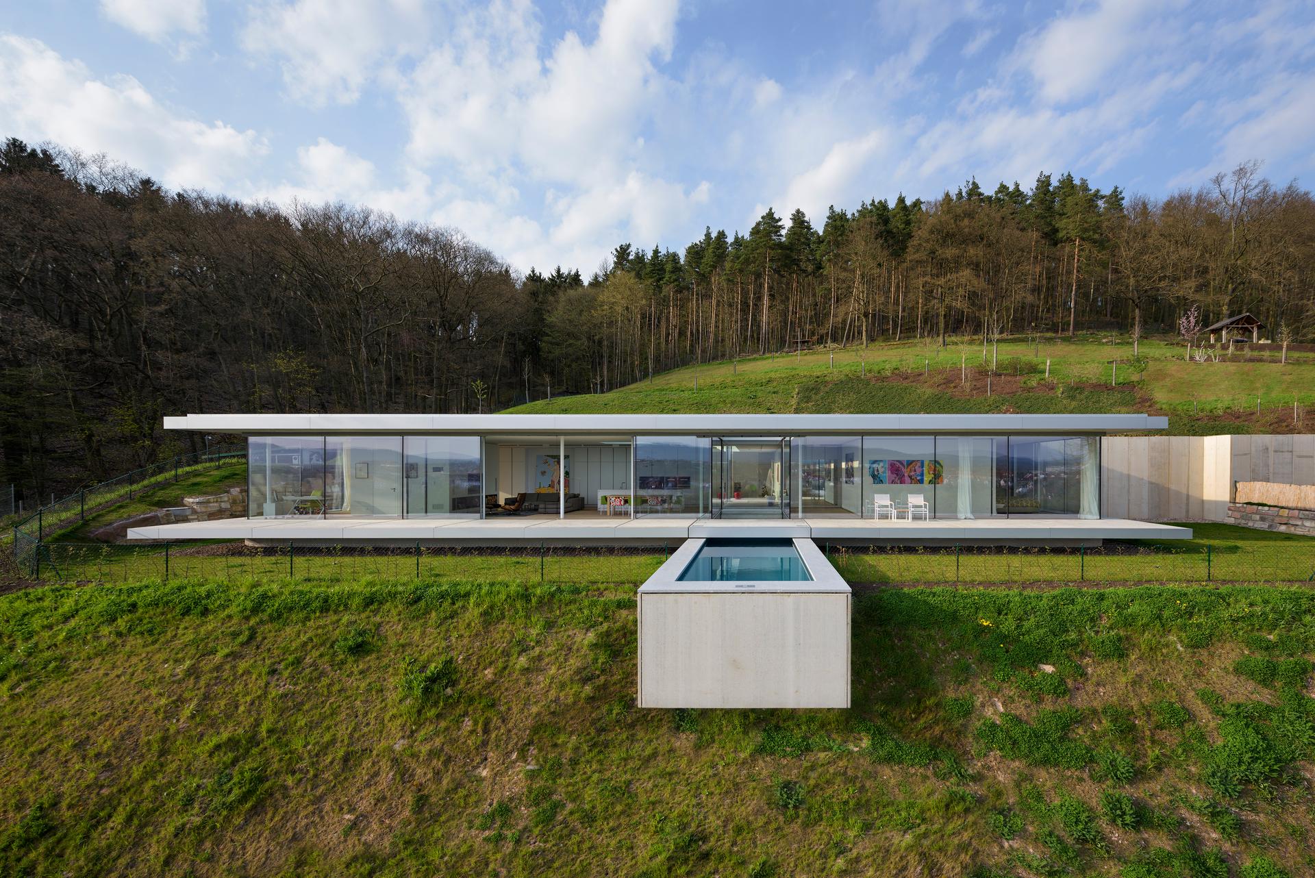 Villa K - image 2