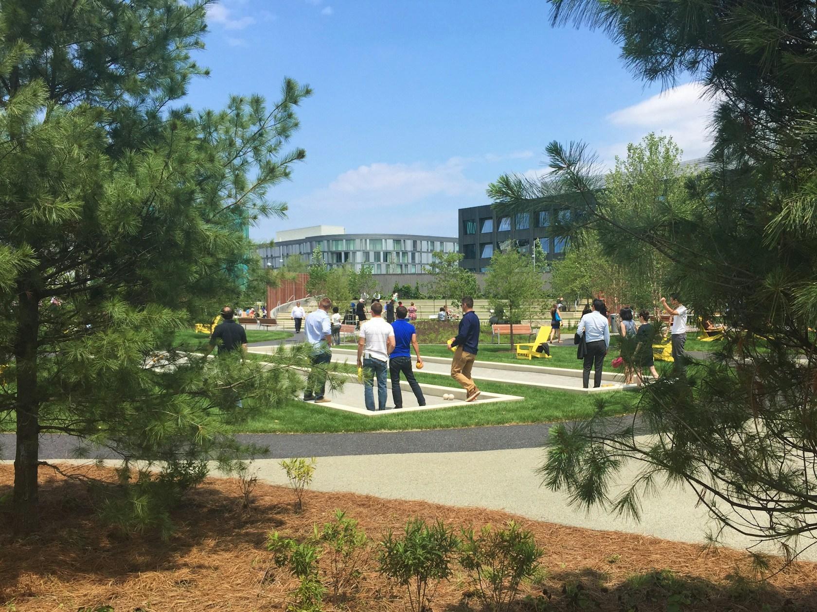 Navy Yard Central Green - image 8