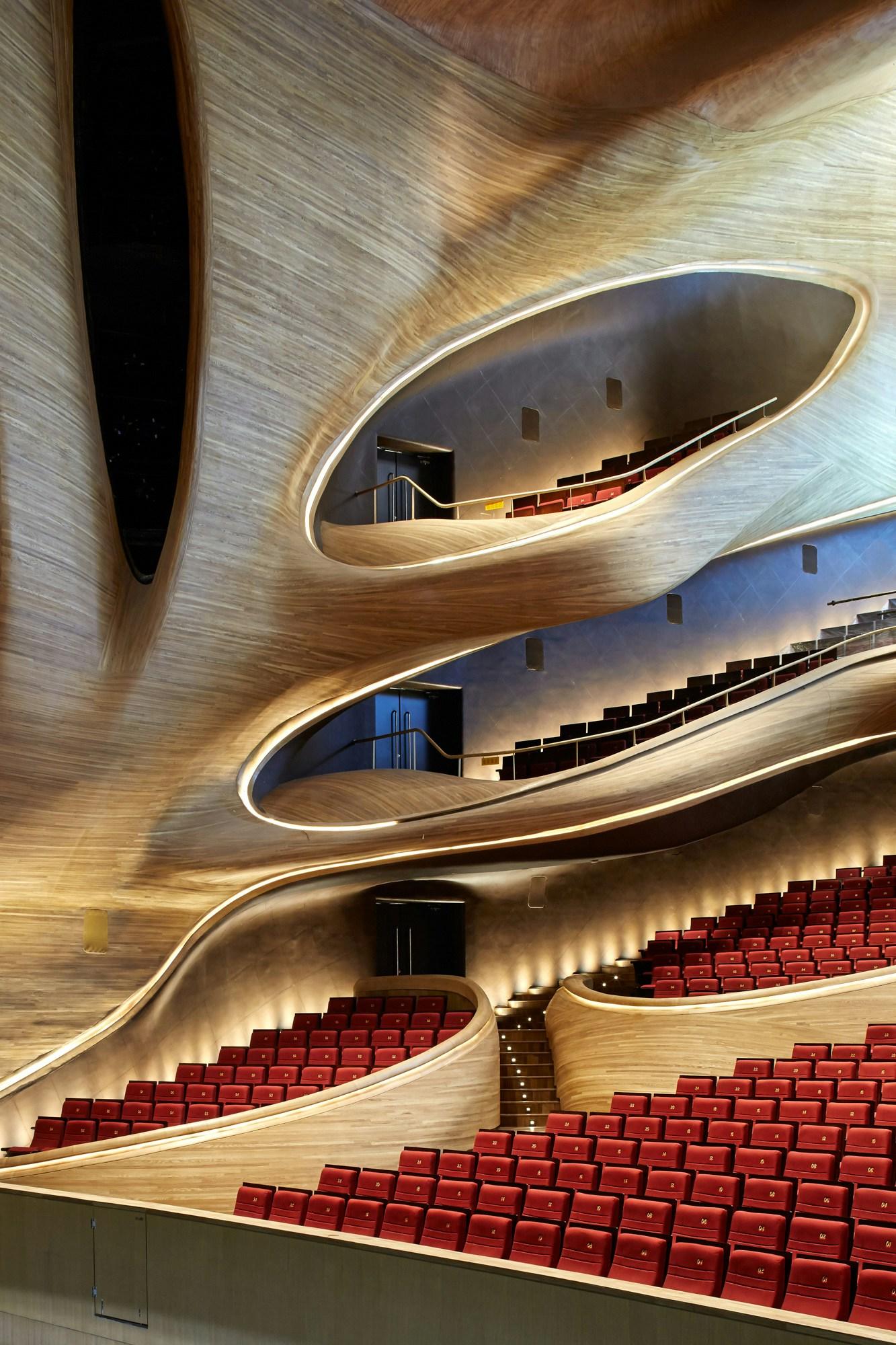 Harbin Opera House - image 24