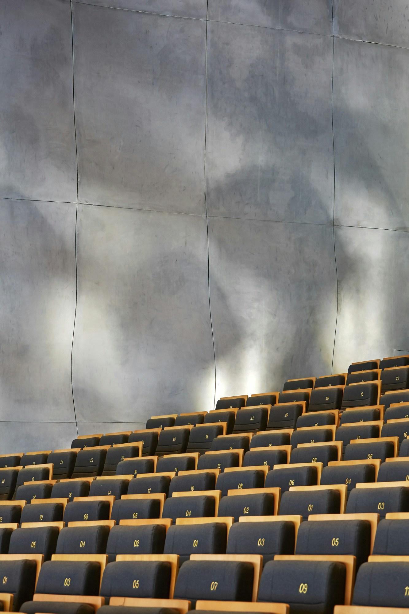 Harbin Opera House - image 27