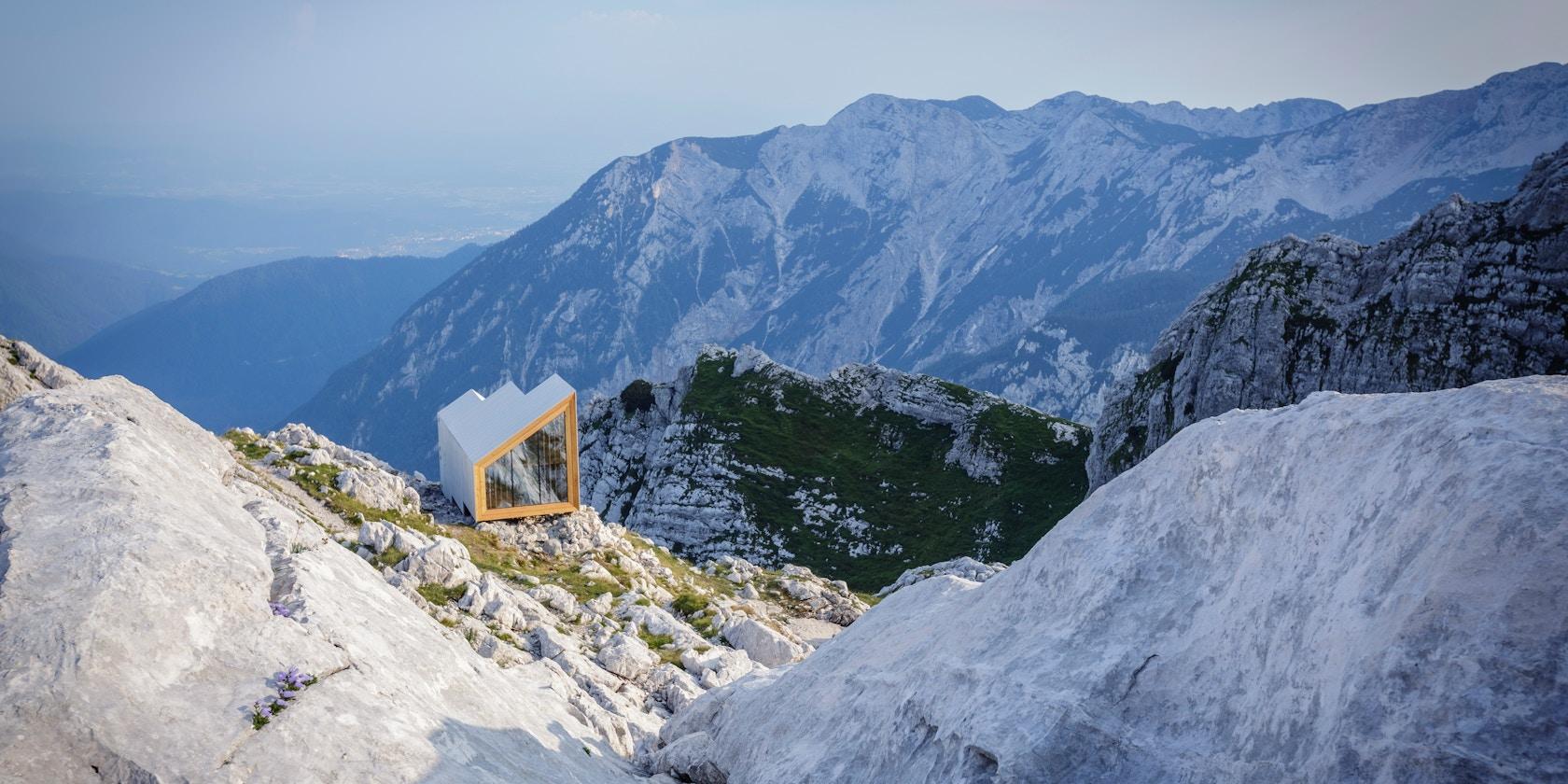 Alpine Shelter Skuta - image 8