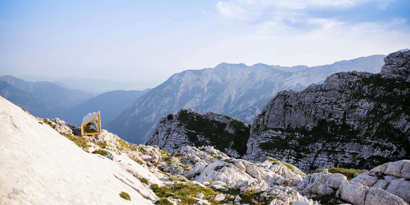 Alpine Shelter Skuta - image 9