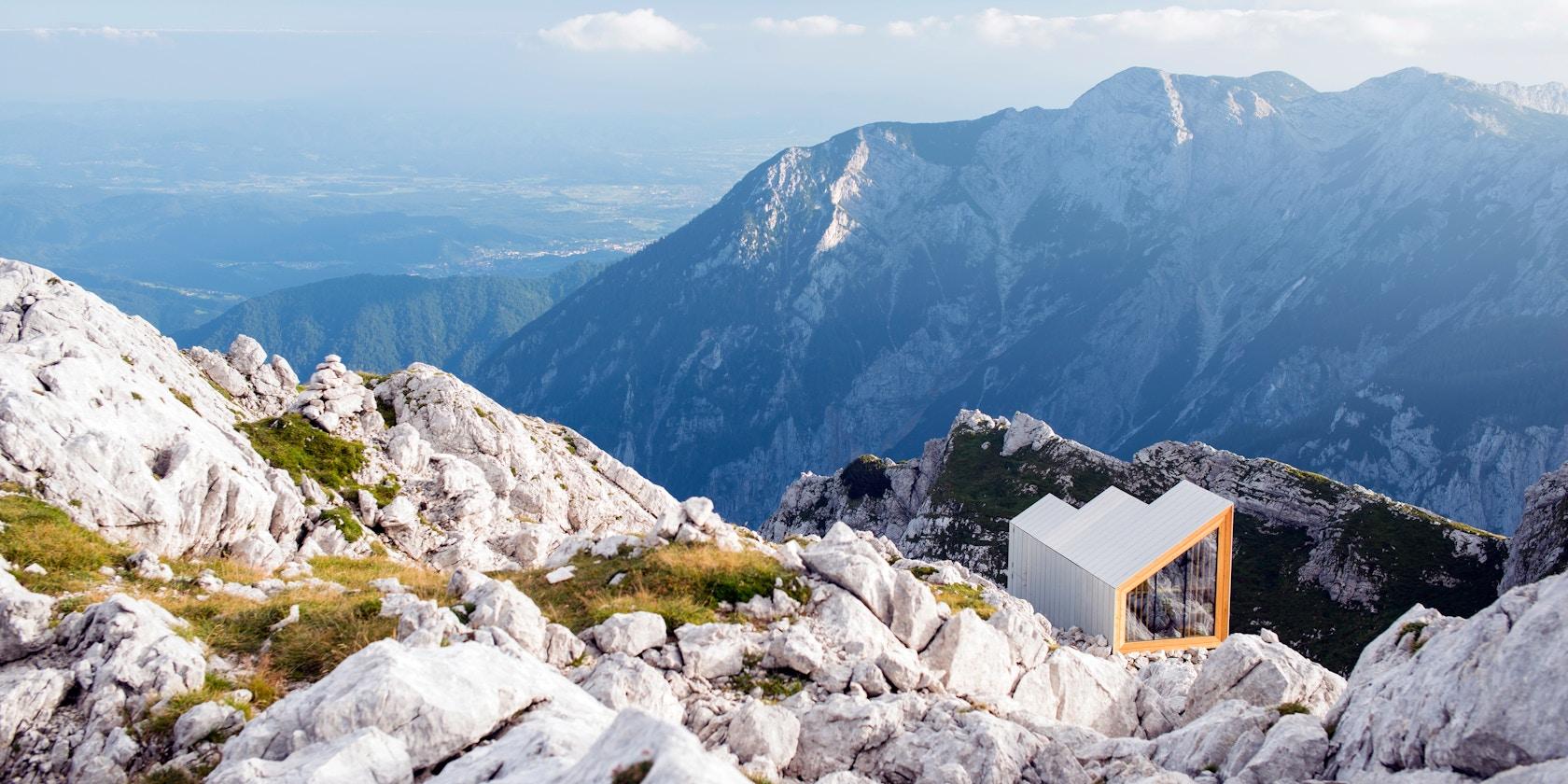 Alpine Shelter Skuta - image 10