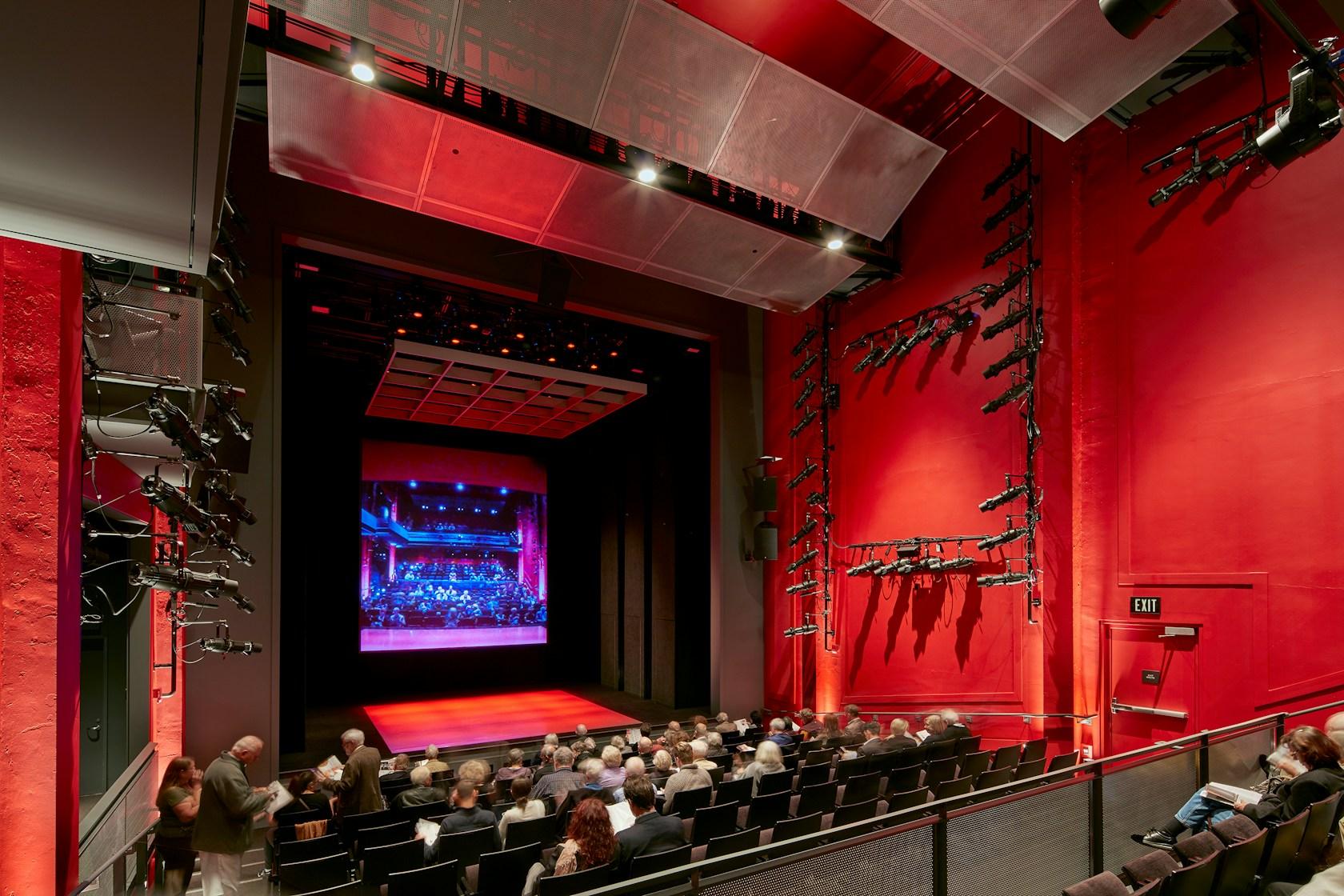 The Strand, American Conservatory Theater (A.C.T.) - image 17