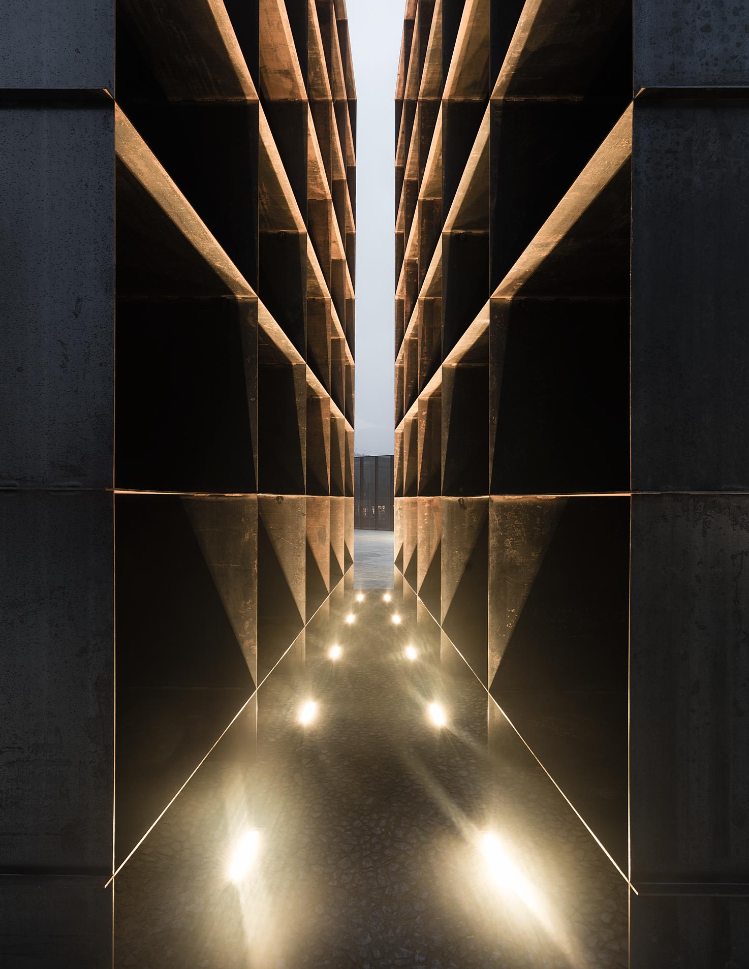 Bologna Shoah Memorial - image 10