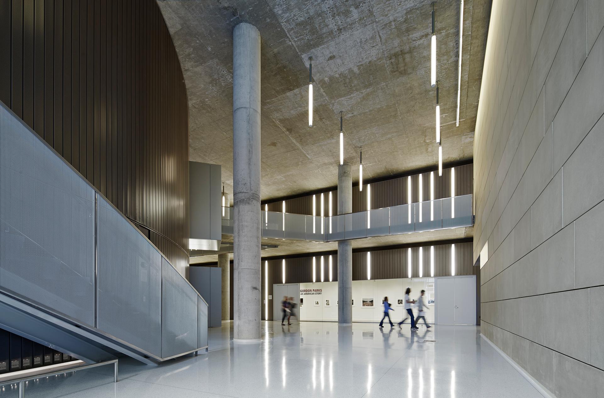 Gordon Parks Arts Hall - University of Chicago Laboratory Schools - image 5