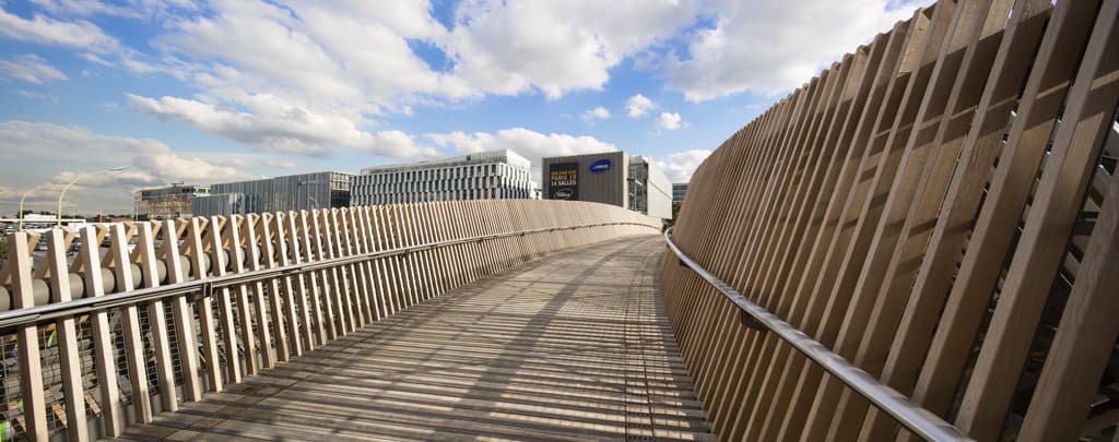 Footbridge over the boulevard périphérique - image 8