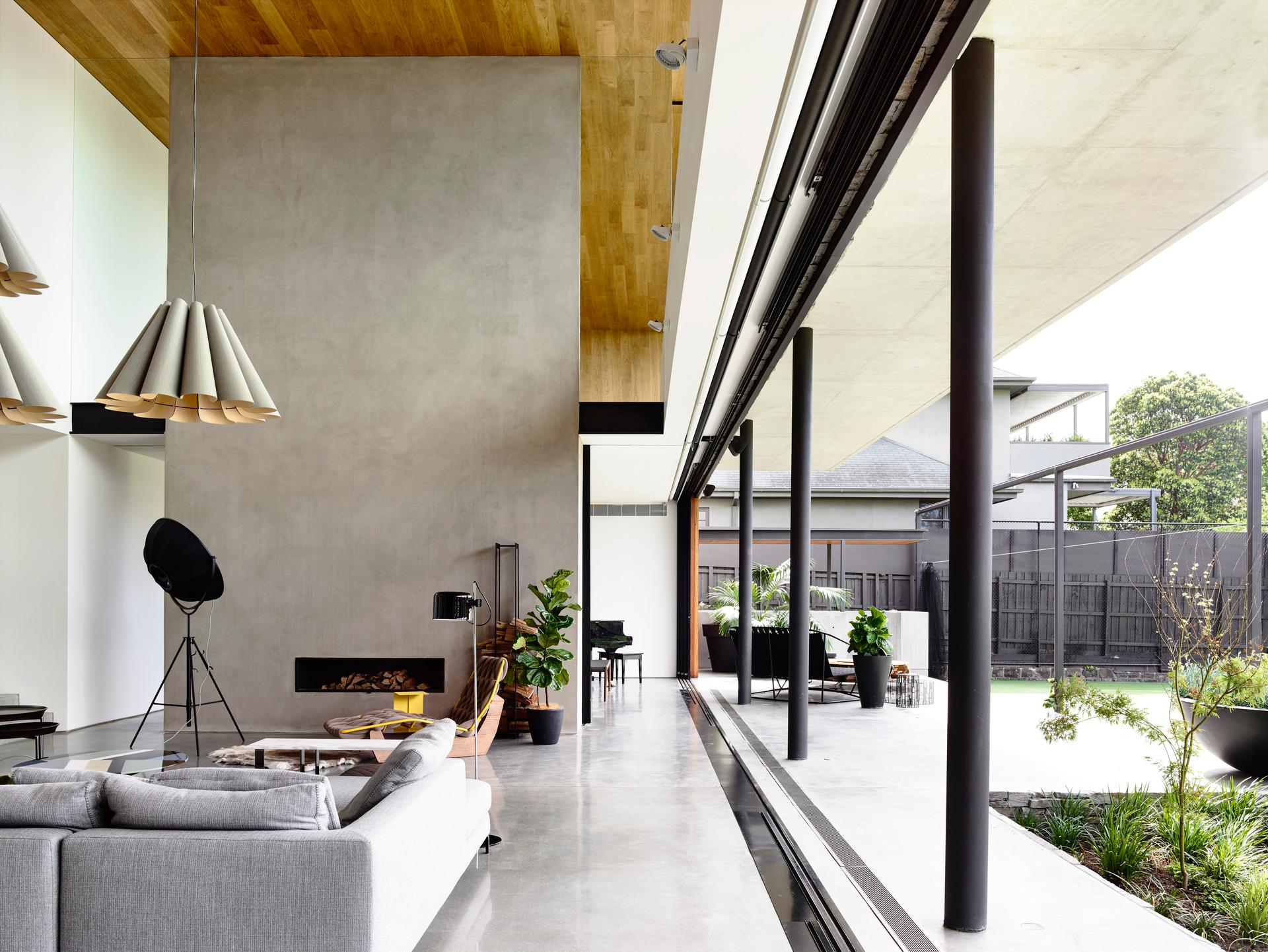 Concrete House - image 8
