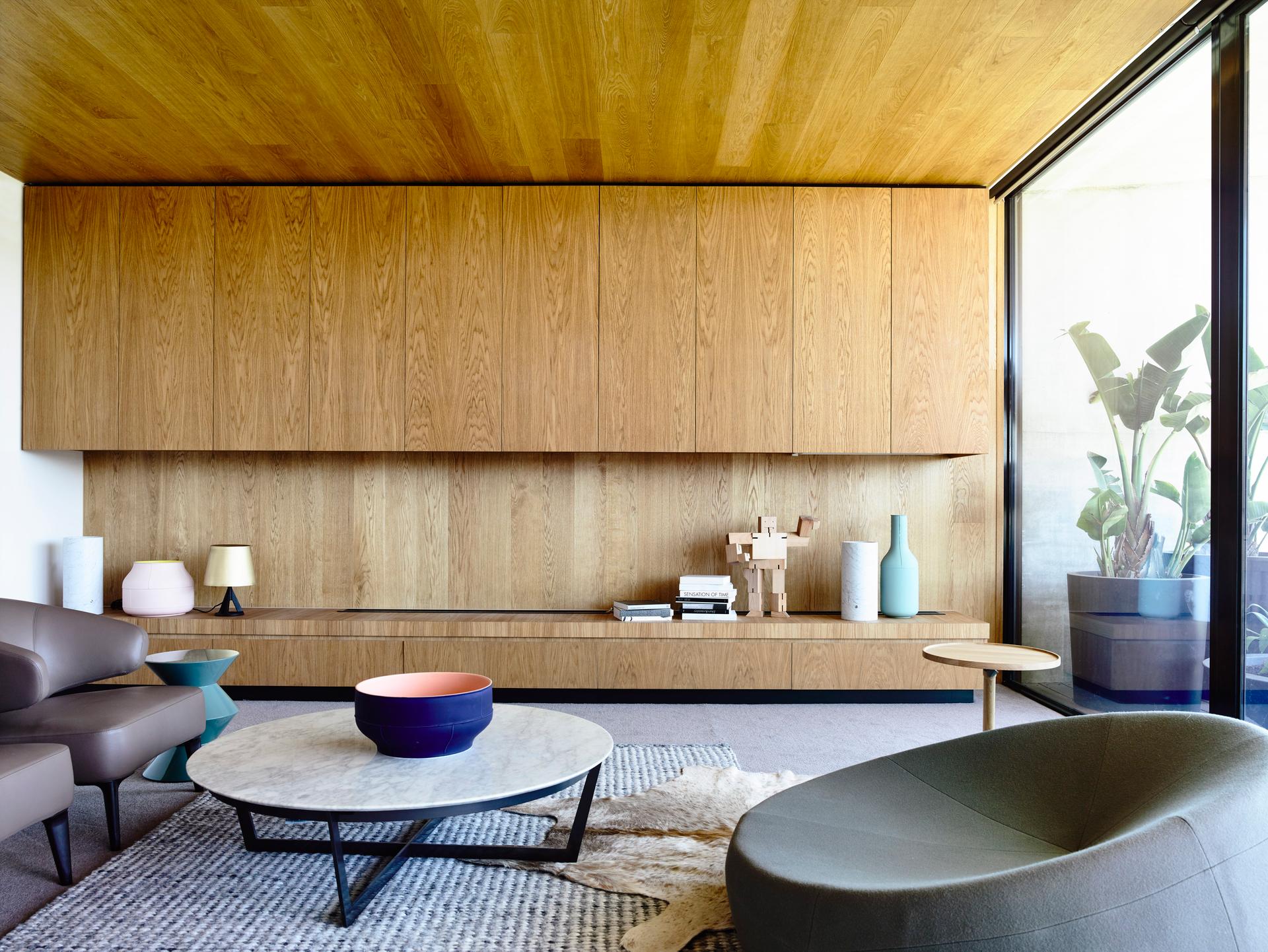 Concrete House - image 9