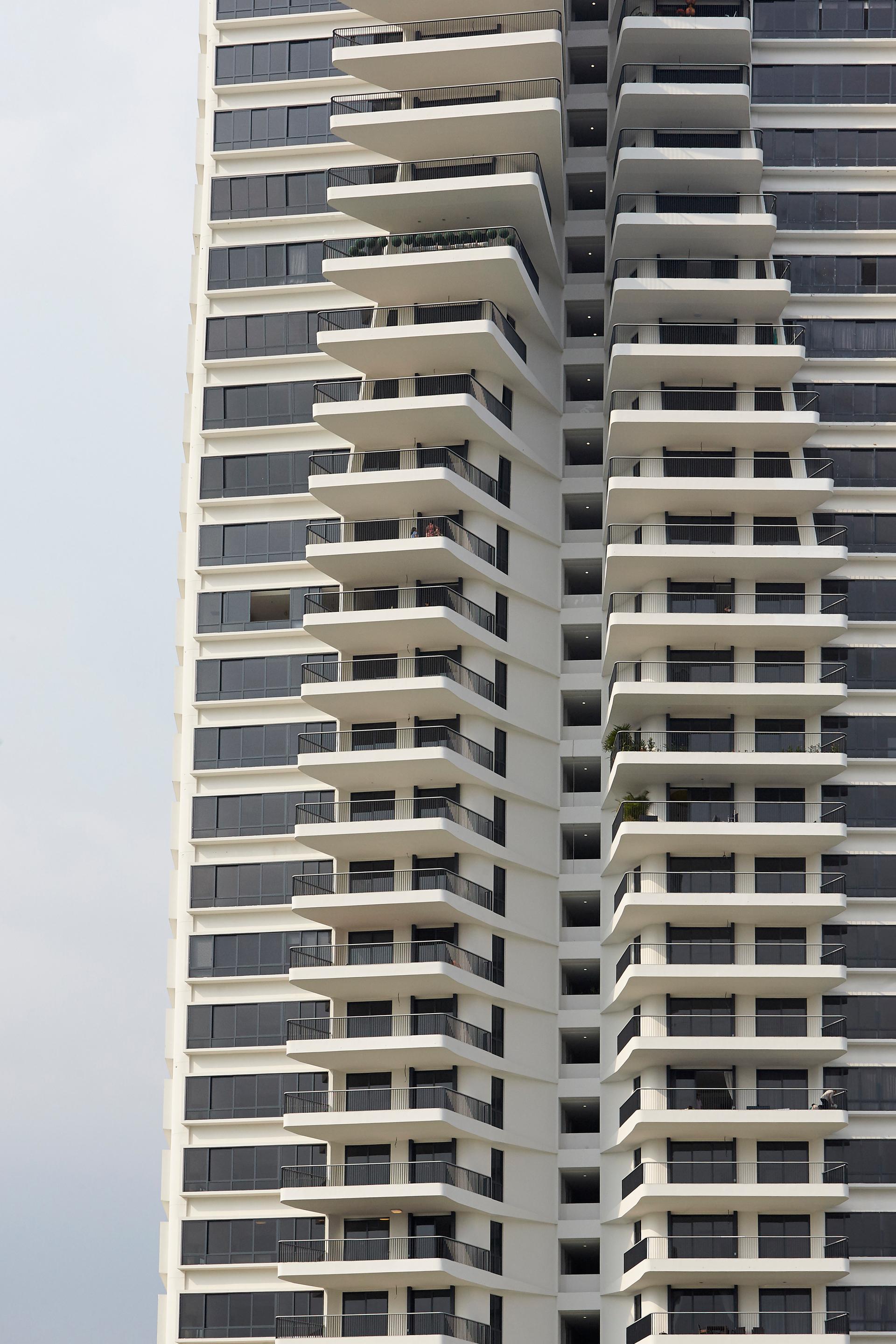 d'Leedon - image 11