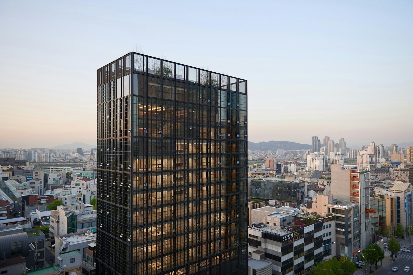 Shinsegae International - image 11