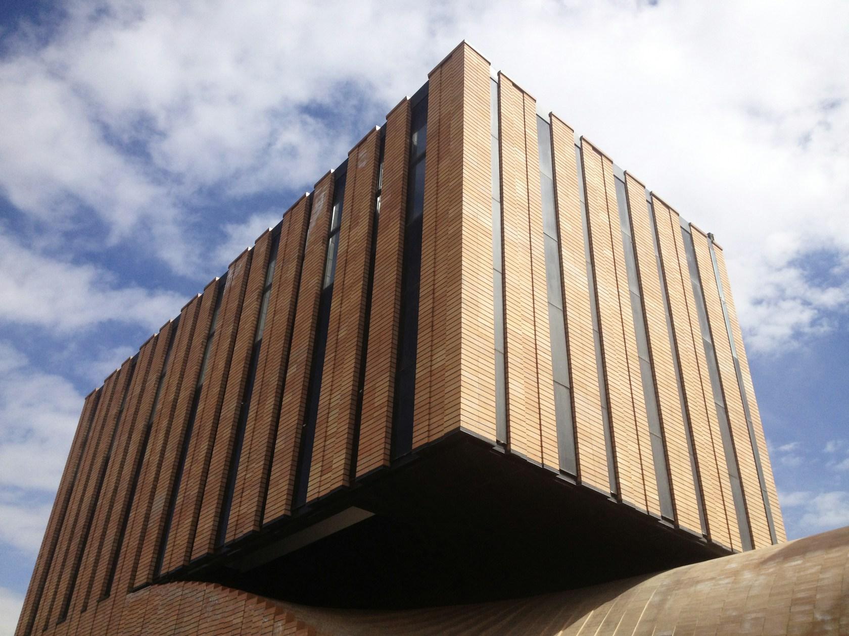 TERMEH Office - Retail Building - image 4