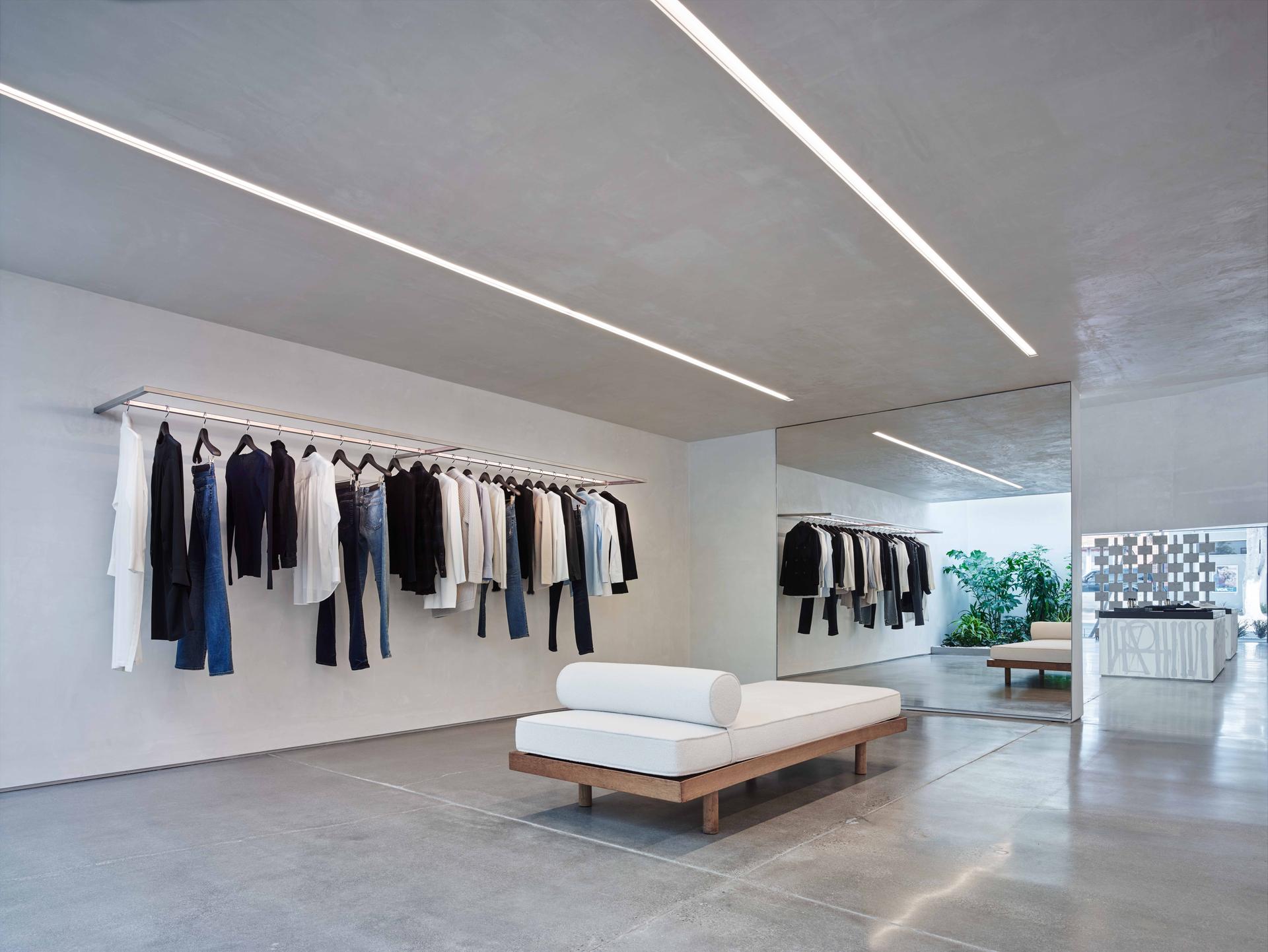 Helmut Lang Concept Store - image 7