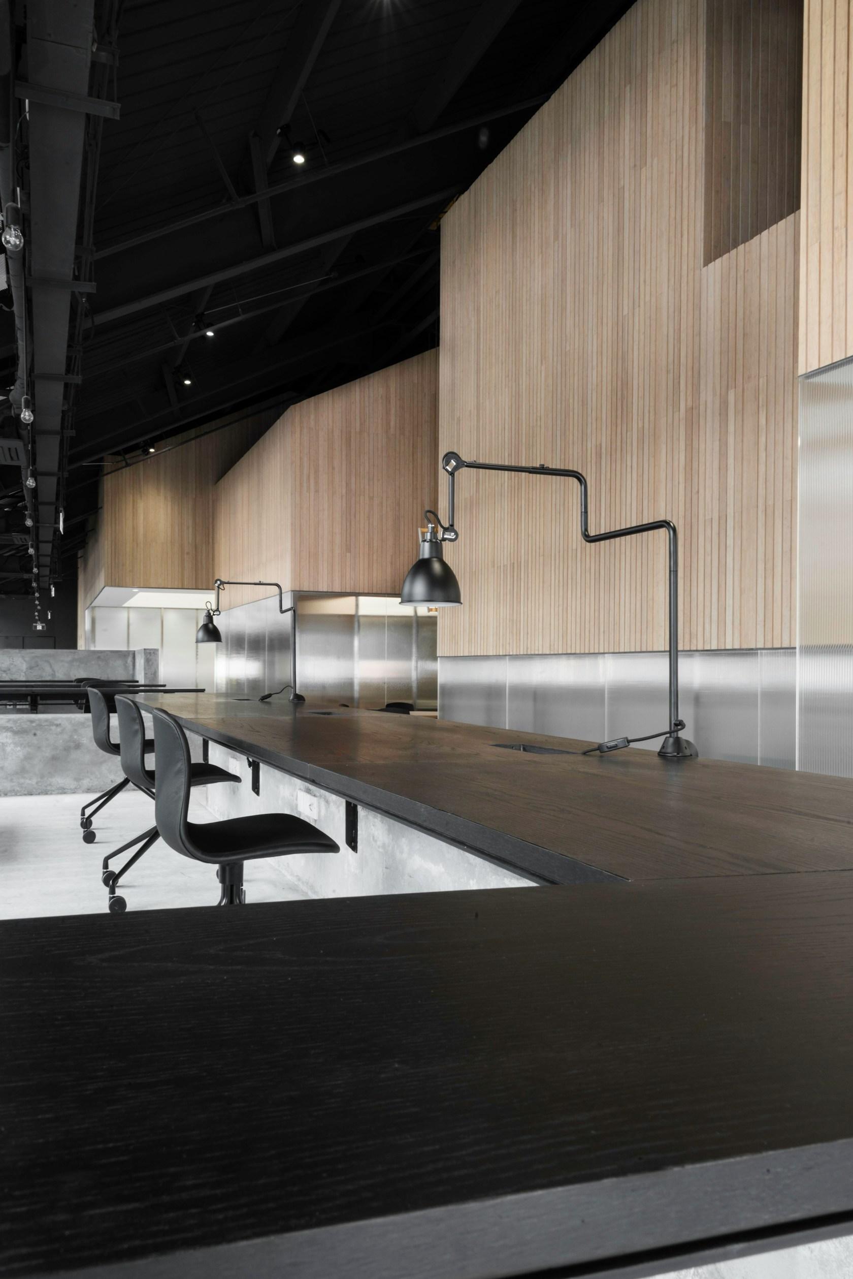 Flamingo Shanghai Office : The Attic - image 9