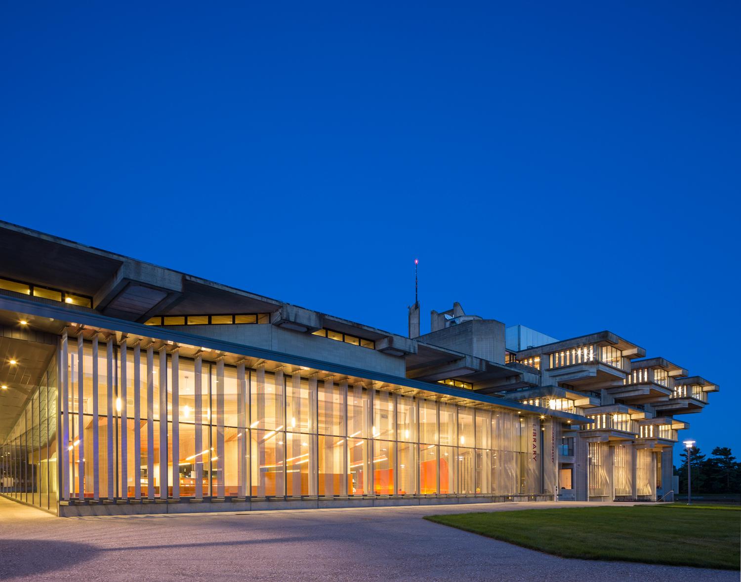 Claire T. Carney Library - image 10