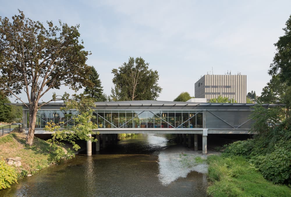 Renton Public Library