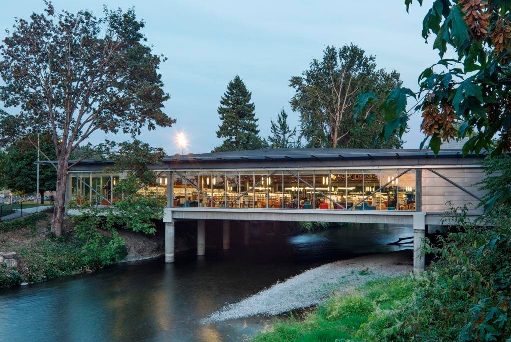 Renton Public Library - image 3