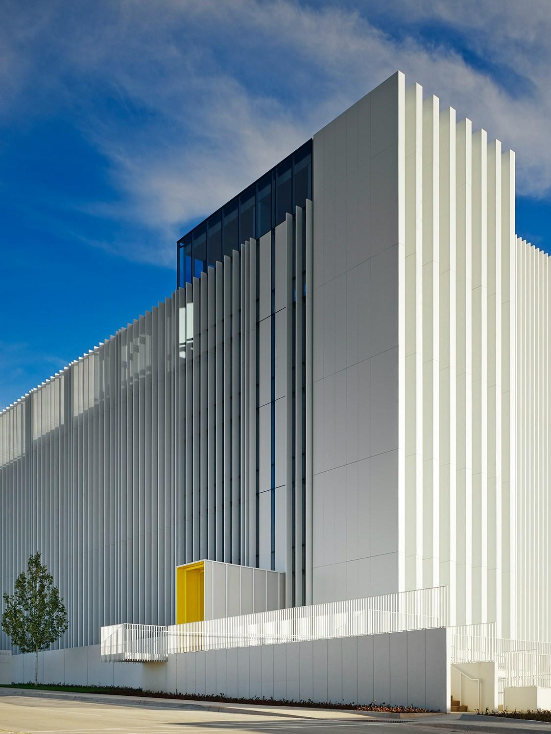 Chesapeake Car Park 4 - image 3