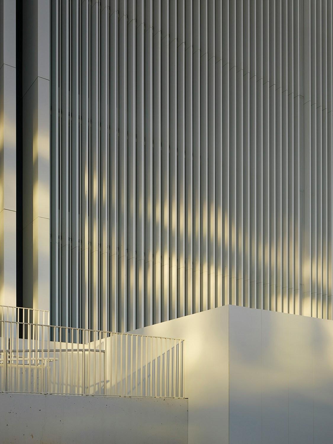 Chesapeake Car Park 4 - image 5