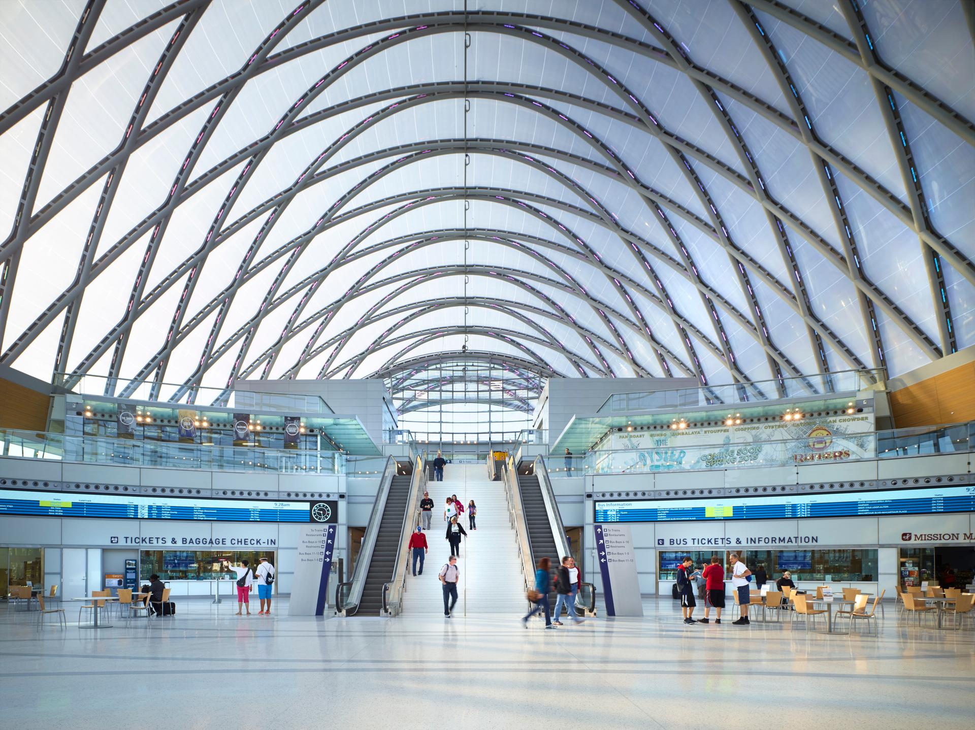 Anaheim Regional Transportation Intermodal Center (ARTIC) - image 8