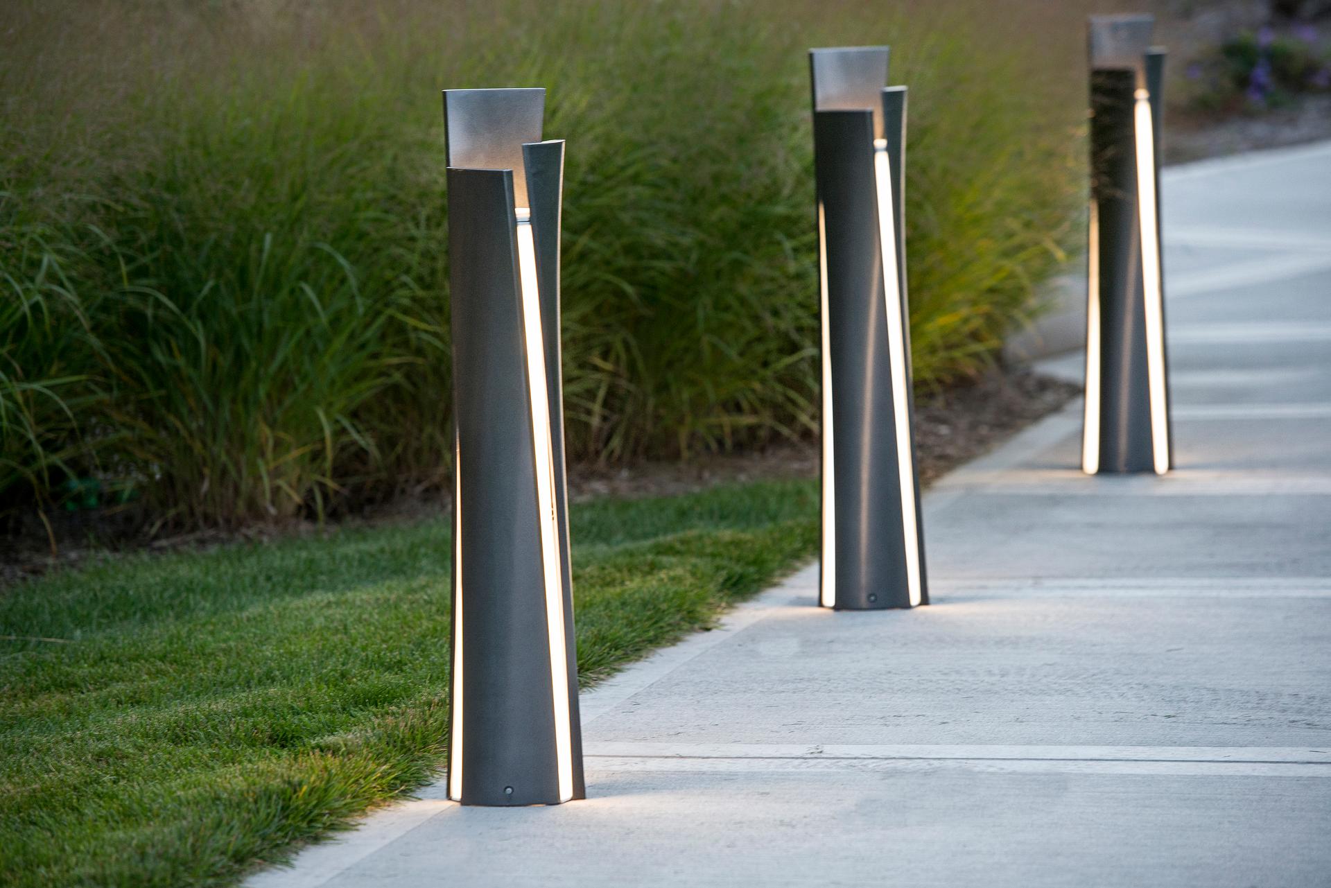 Guide Bollard - image 5
